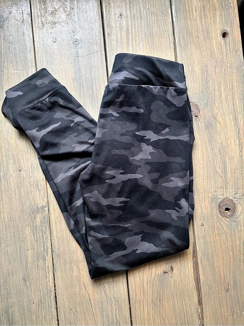 Athleta Girl Printed Powervita Jogger Camo Black & Gray Girls Medium